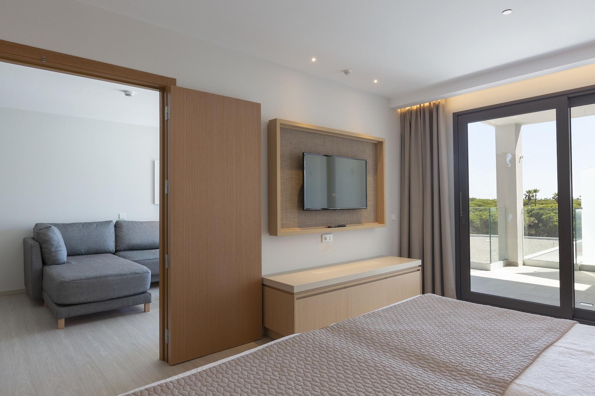 Hipotels Barrosa Park (Adults Only) Chiclana de la Frontera Exterior photo