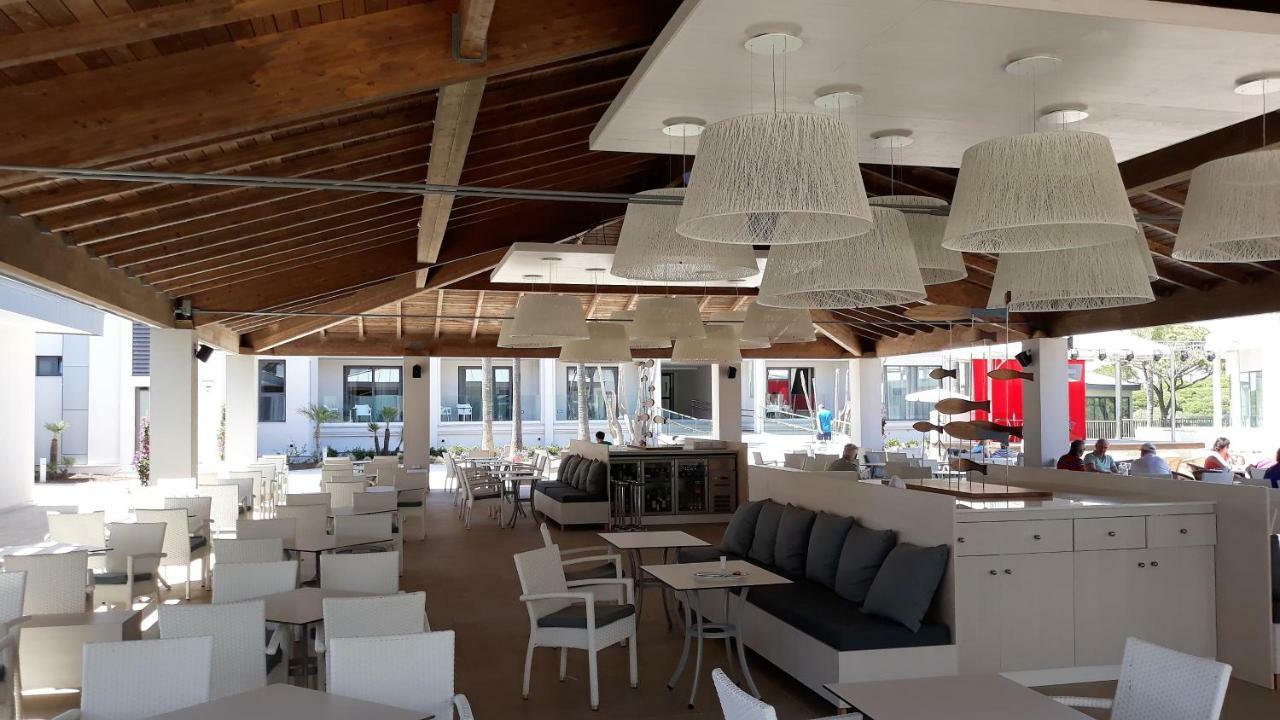 Hipotels Barrosa Park (Adults Only) Chiclana de la Frontera Exterior photo